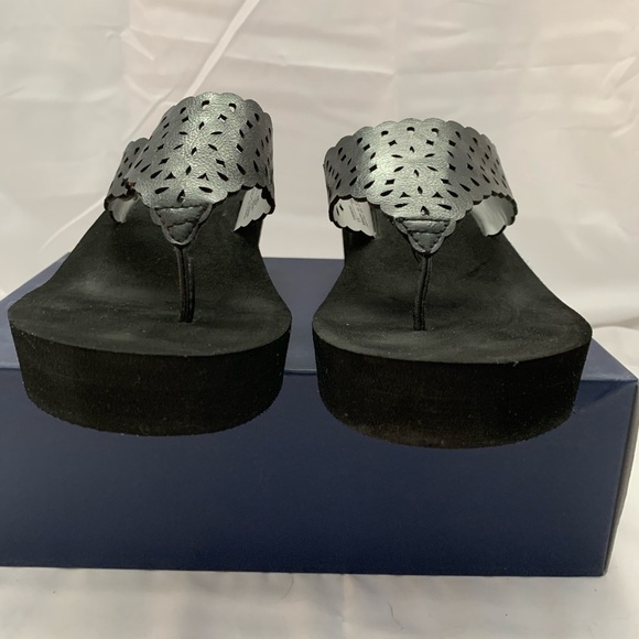 American Eagle Black Platform Thong - Picture 1 of 5